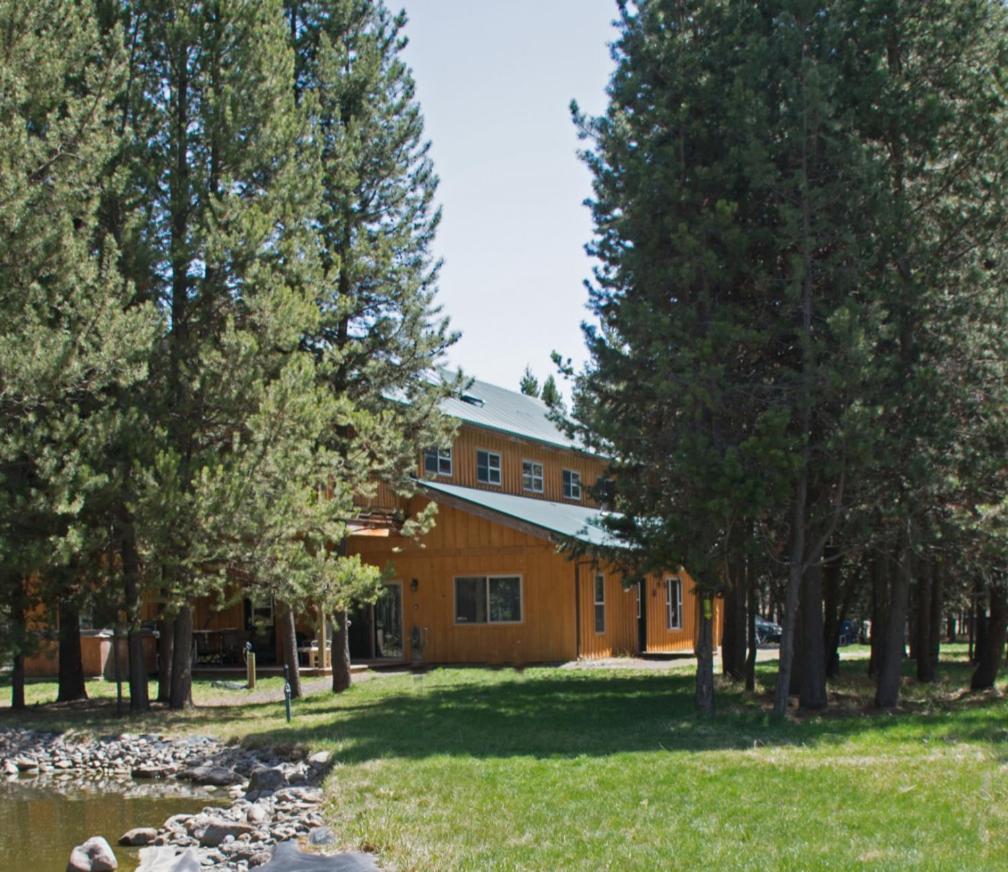 Diamondstone Guest Lodges La Pine Exterior foto